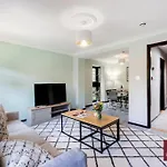 Isleworth - 4 Bed Modern House